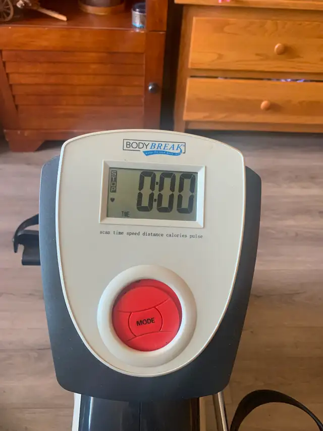 Exercise bike - Photo 2
