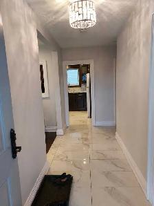 Gorgeous 3 bedroom MAIN FLOOR House