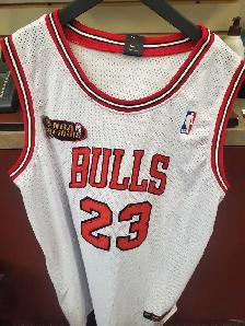 Chicago Bulls Jordan 23 basket ball jersey
