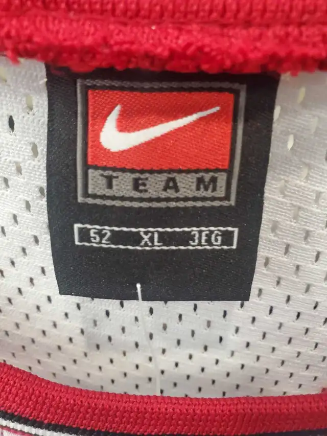 Chicago Bulls Jordan 23 basket ball jersey - Photo 3