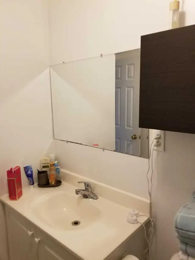 ONE BEDROOM BASEMENT APT. FOR RENT - Photo 9