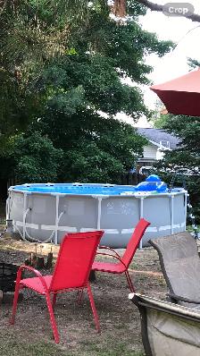 Above ground pool