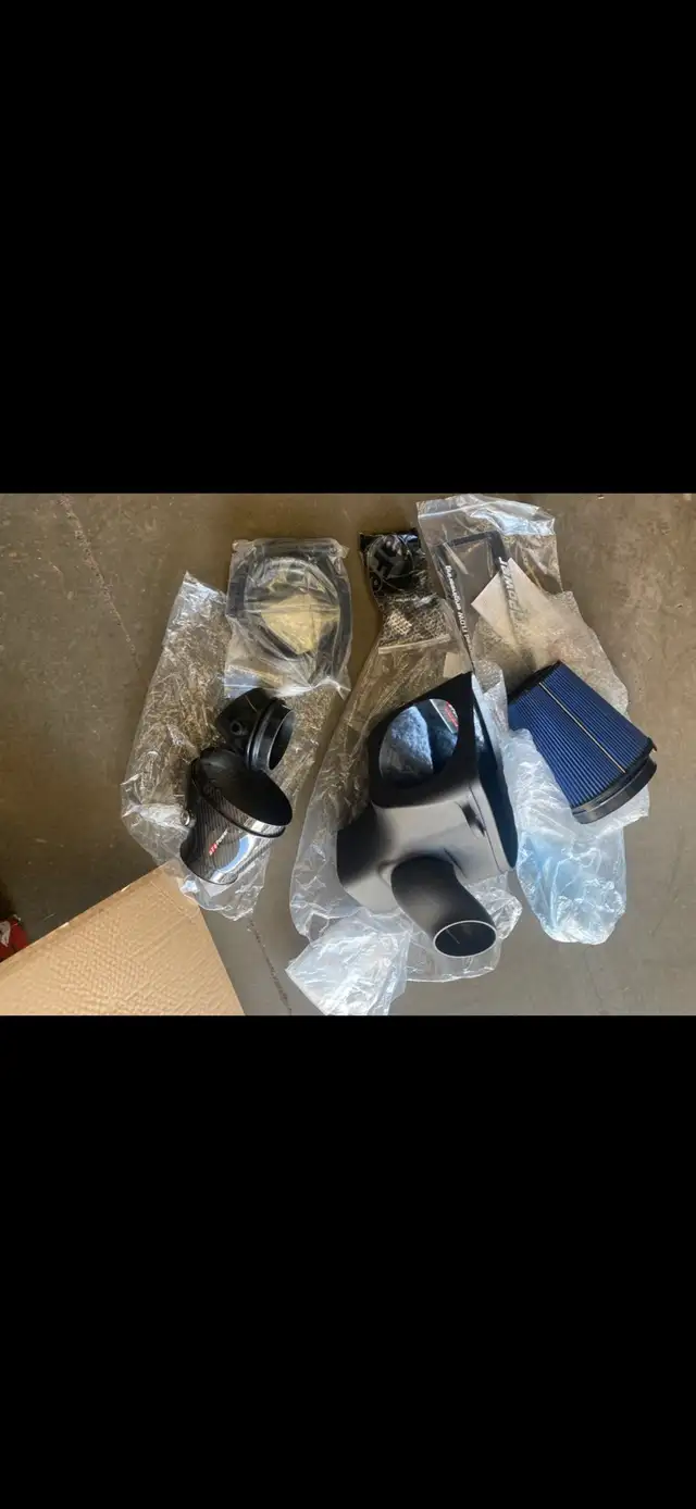 Hellcat Track Series Stage-2 Carbon Fiber Intake - Photo 7