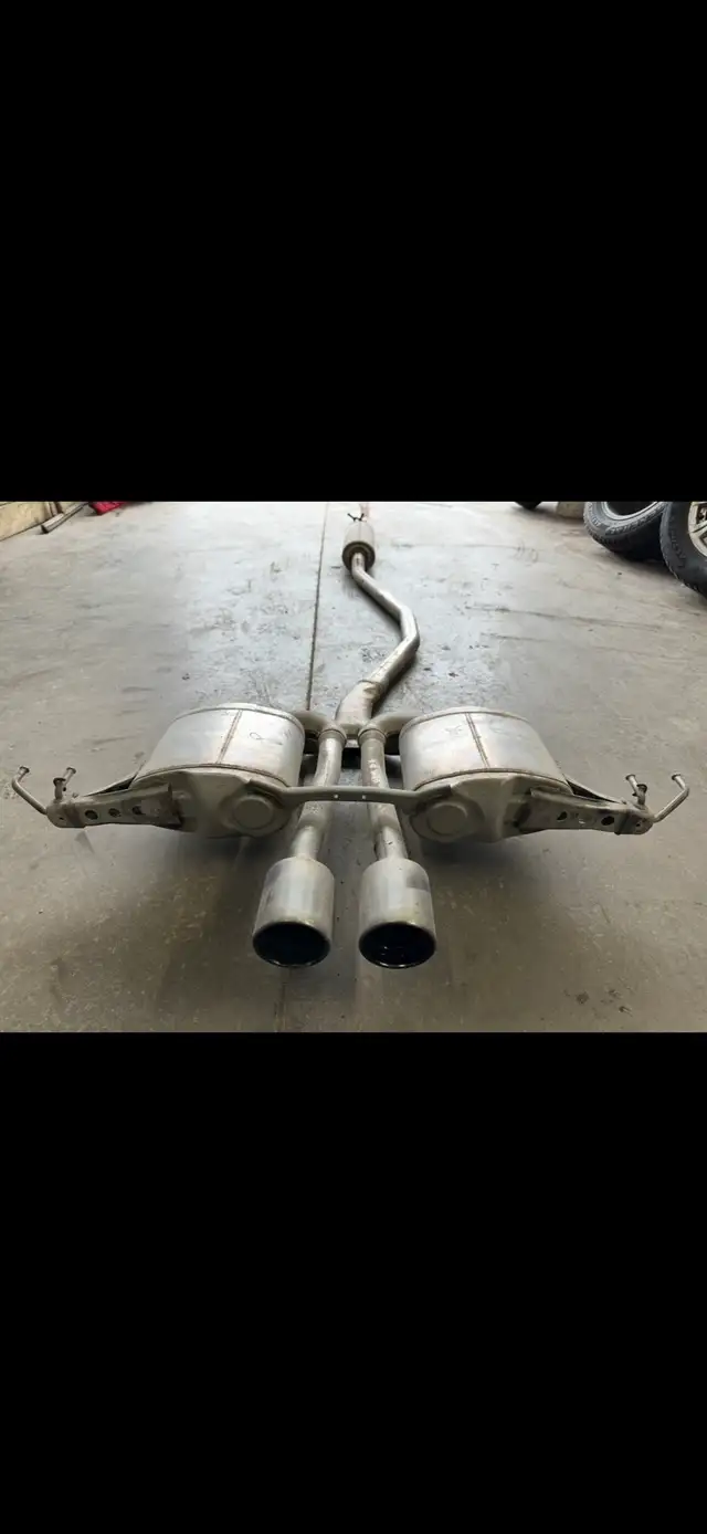 Honda Civic muffler and pipe assembly
