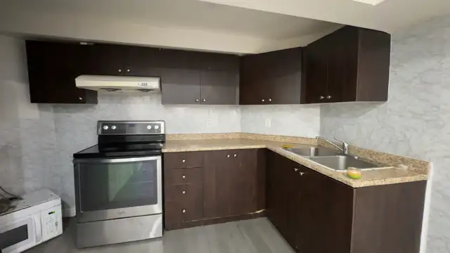 2 bedroom basement for rent - Photo 3