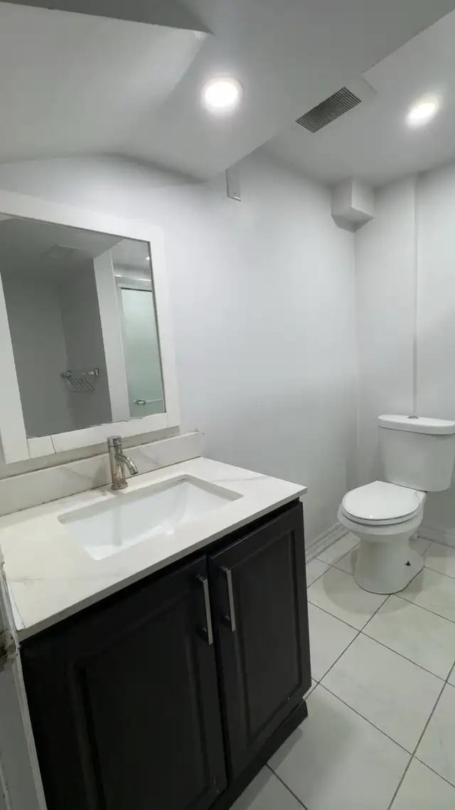 2 bedroom basement for rent - Photo 4