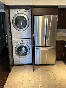 one bedroom apartment walk out $1700 - Photo 2