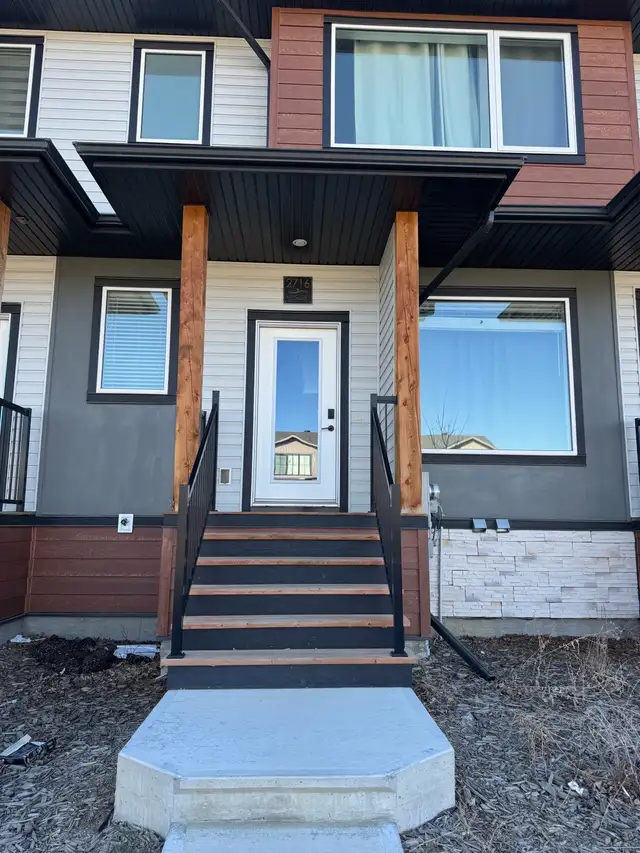 3 bedrooms and 3.5 bathrooms