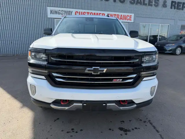 2018 Chevrolet Silverado 1500 LTZ 6.2L / 34  SERVICE RECORDS - Photo 3
