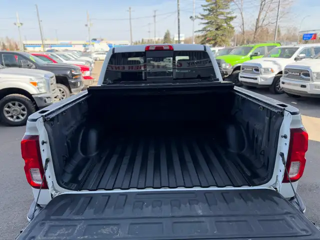 2018 Chevrolet Silverado 1500 LTZ 6.2L / 34  SERVICE RECORDS - Photo 6