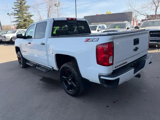 2018 Chevrolet Silverado 1500 LTZ 6.2L / 34  SERVICE RECORDS - Photo 7