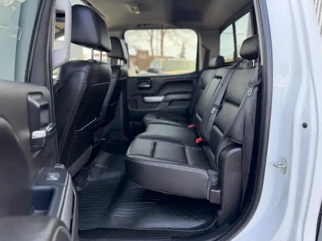 2018 Chevrolet Silverado 1500 LTZ 6.2L / 34  SERVICE RECORDS - Photo 11