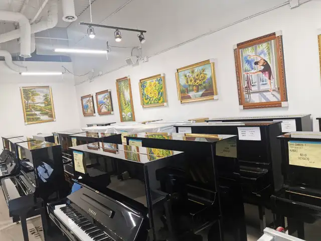 Great condition Yamaha U1, U3 pianos for sale - Photo 3