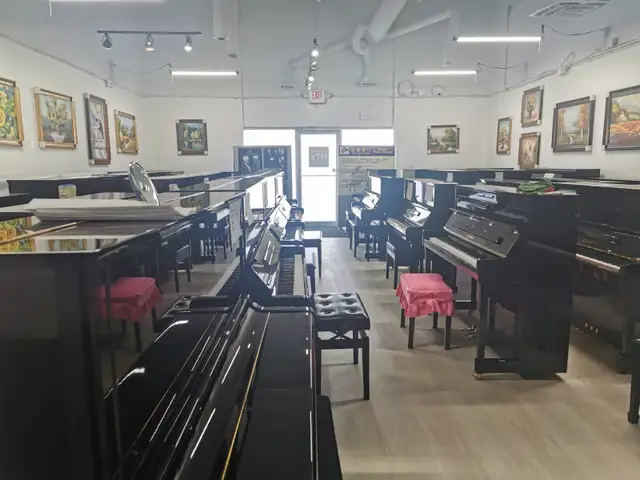 Great condition Yamaha U1, U3 pianos for sale - Photo 6