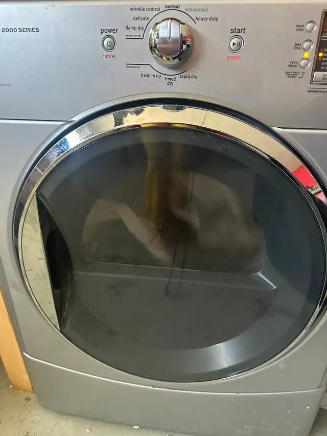 MAYTAG - LAUNDRY DRYER - Photo 2
