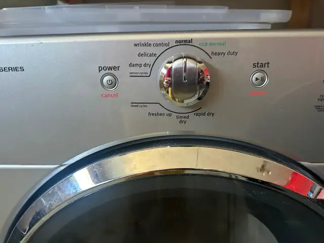 MAYTAG - LAUNDRY DRYER - Photo 3