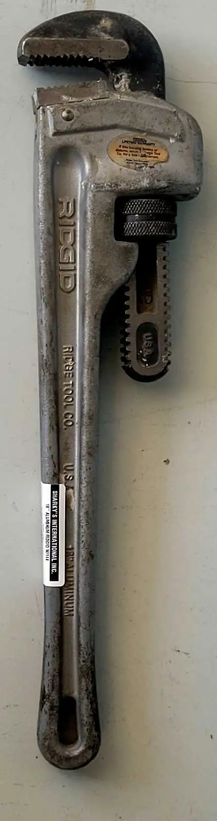 18' Ridgid Aluminum Pipe Wrench 31100 (28416730)