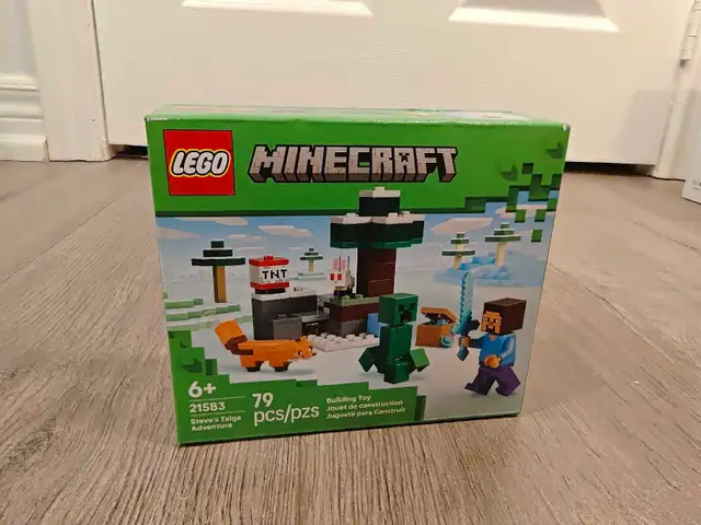 BNIB LEGO Minecraft 21583 Steve's Taiga Adventure
