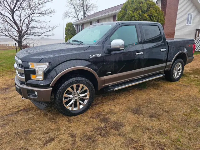 2017 FORD F-150 XLT LARIAT CREW CAB 4X4 - Photo 4