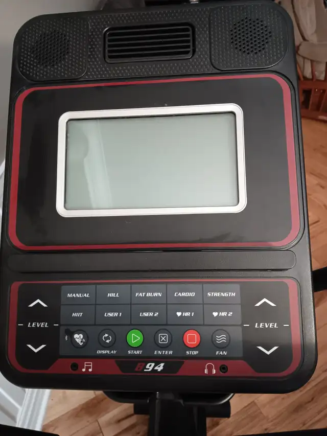 stationary bike - Photo 3