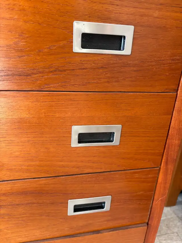 Vintage Teak Dresser - Free Delivery! - Photo 3