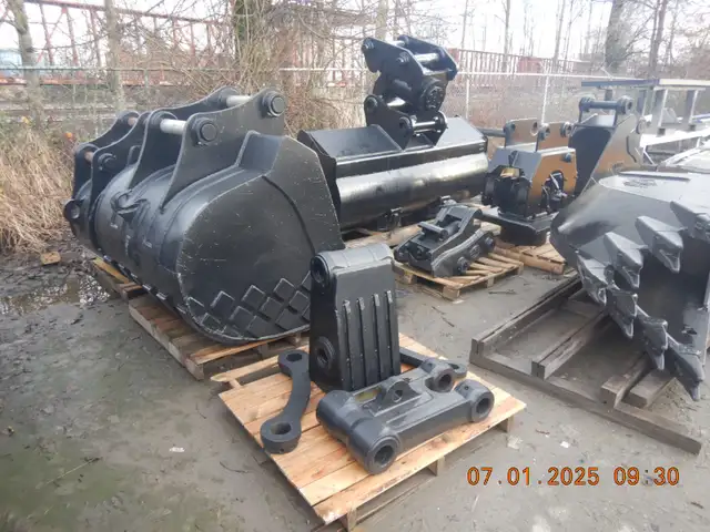 Hammers - Grinders - Frost Rock Buckets - Compactors - More - Photo 4