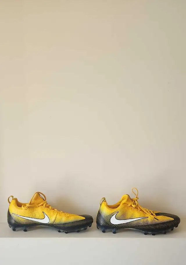 Nike Men’s Size 16 Vapor Untouchable Pro PF Gold/Black Football - Photo 4