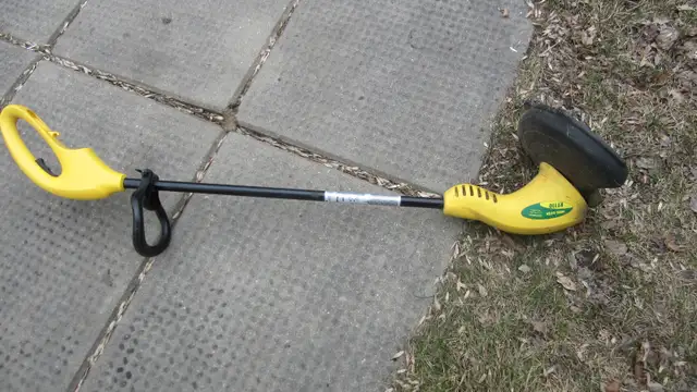 Weed Wacker/ Weed  Eater, Corded Electric