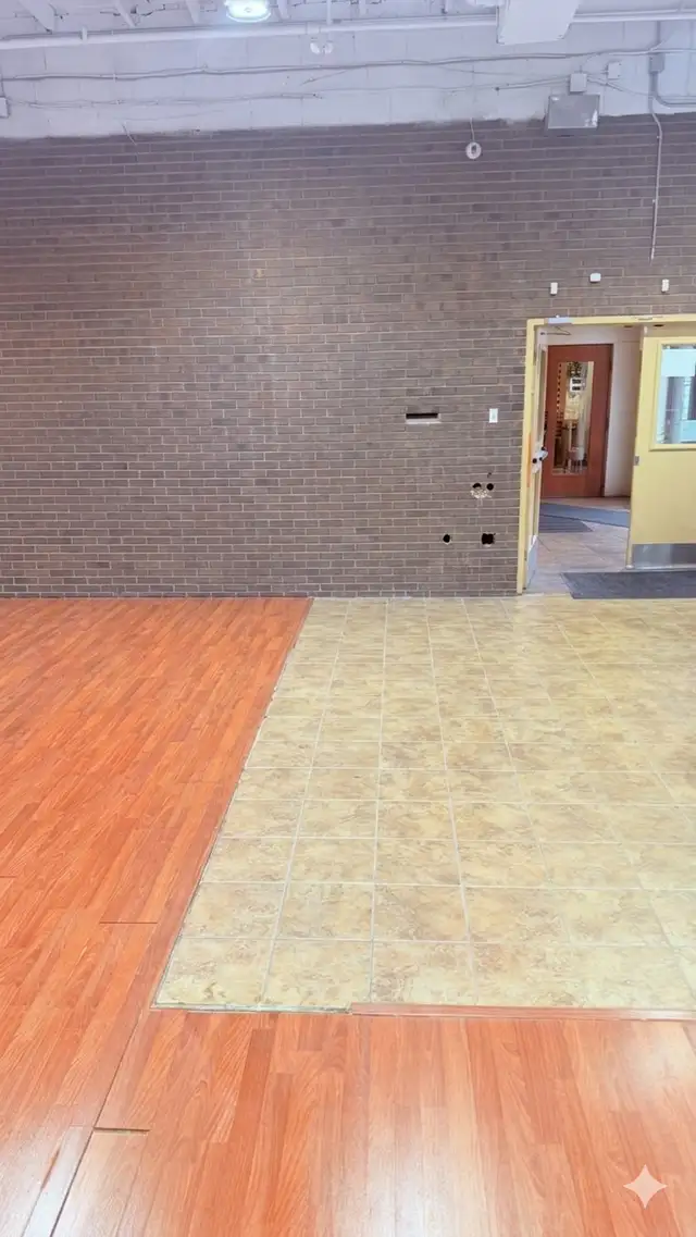 Space available for rent for small business - Photo 2