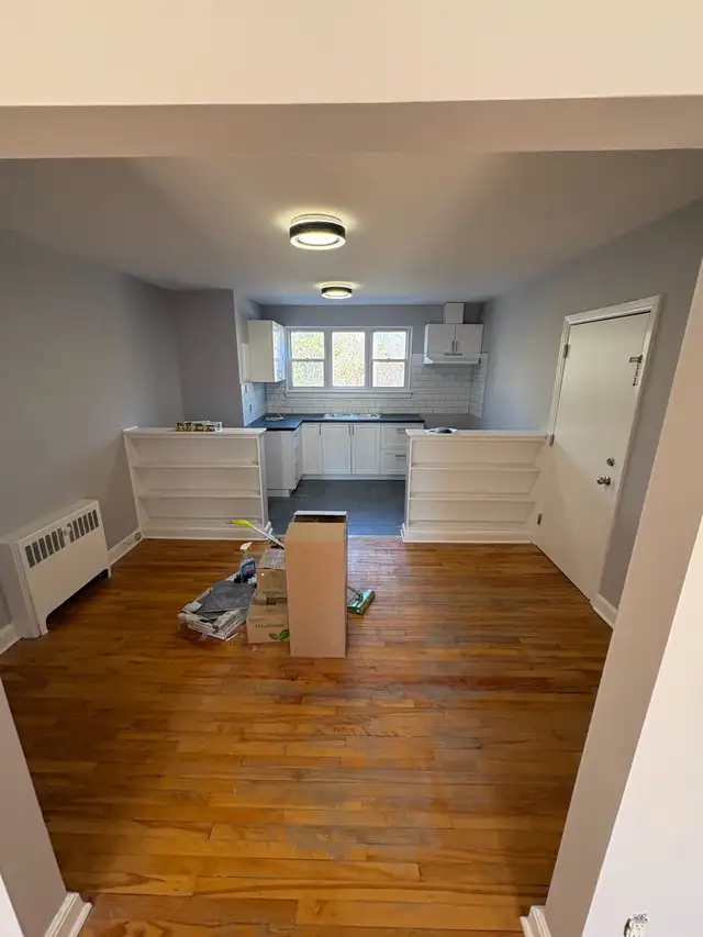 2 BEDROOM
