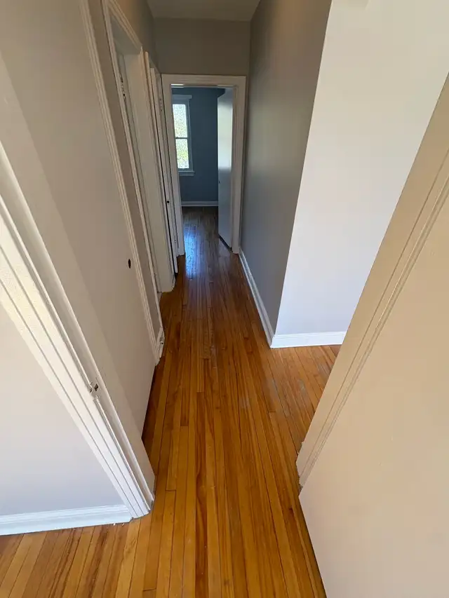 2 BEDROOM - Photo 3