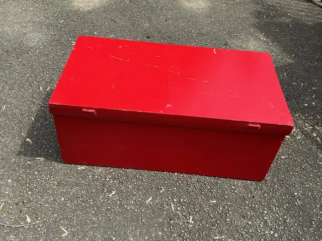 Antique Wooden Storage Chest Box ! - Photo 8
