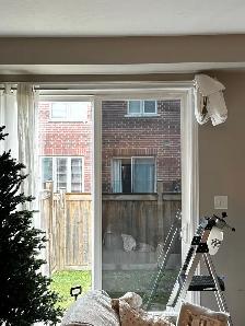 Building Maintenance Technician (Windows, Caulking, Film) - Photo 7