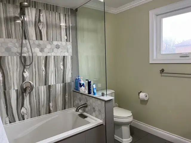 furnished room w/utilities Richmond Hill - Photo 3