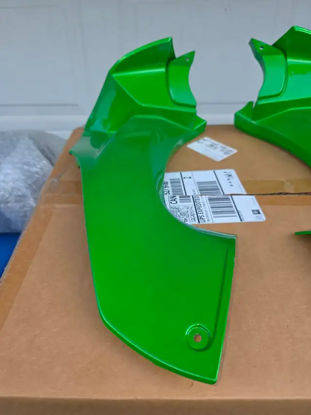 2018 Kawasaki ZX14R Green Upper Left & Right Filler Panels - Photo 2
