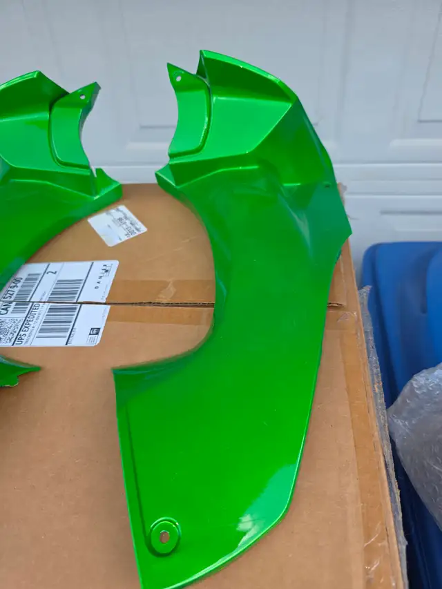 2018 Kawasaki ZX14R Green Upper Left & Right Filler Panels - Photo 3
