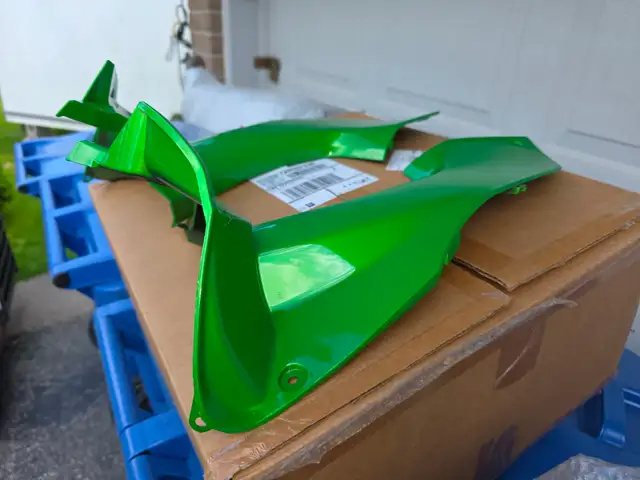 2018 Kawasaki ZX14R Green Upper Left & Right Filler Panels - Photo 8