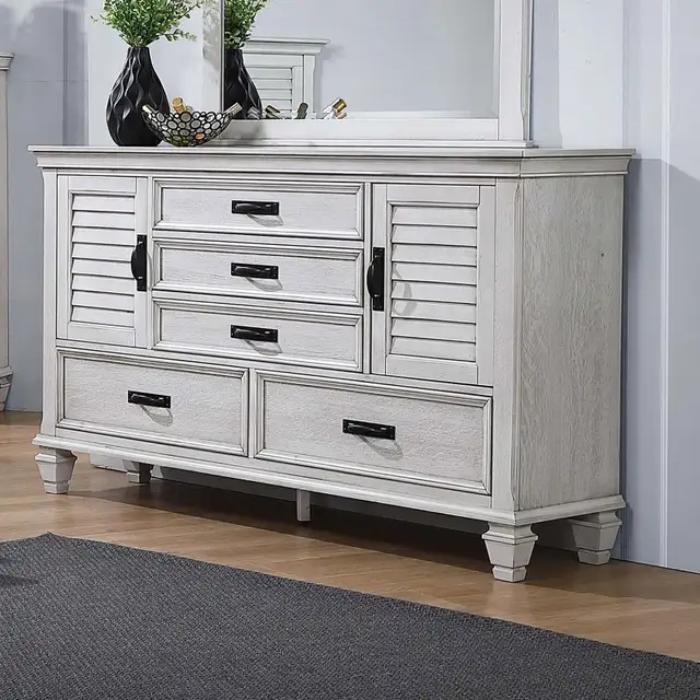 THE BEST HOME FURNISHINGS