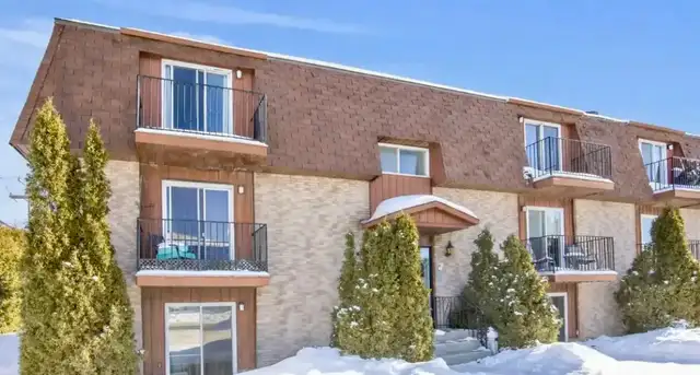 Grand 4 1/2 à louer – Gatineau – Lumineux et Rénové - $1,395
