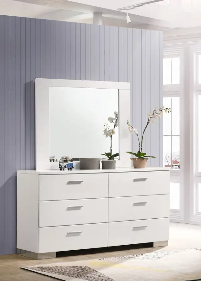 THE BEST HOME FURNISHINGS