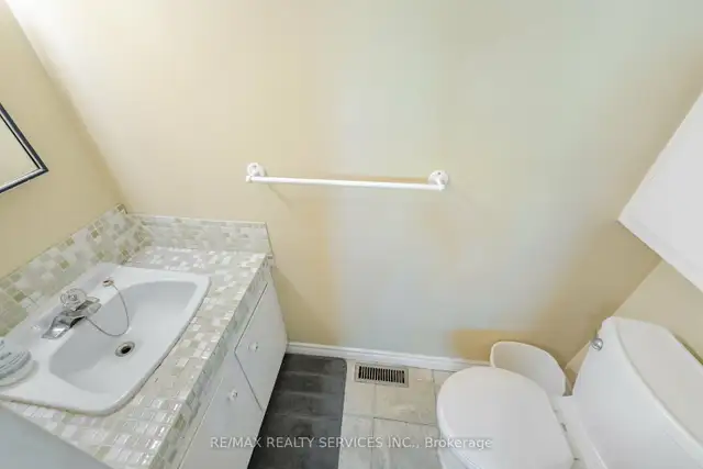 House Rent - Photo 6
