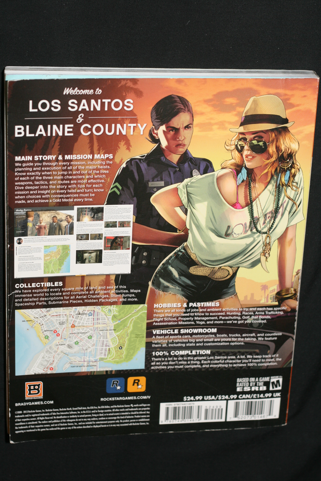 BRADY GAMES STRATEGY GUIDES: GRAND THEFT AUTO V, BATMAN - Photo 2