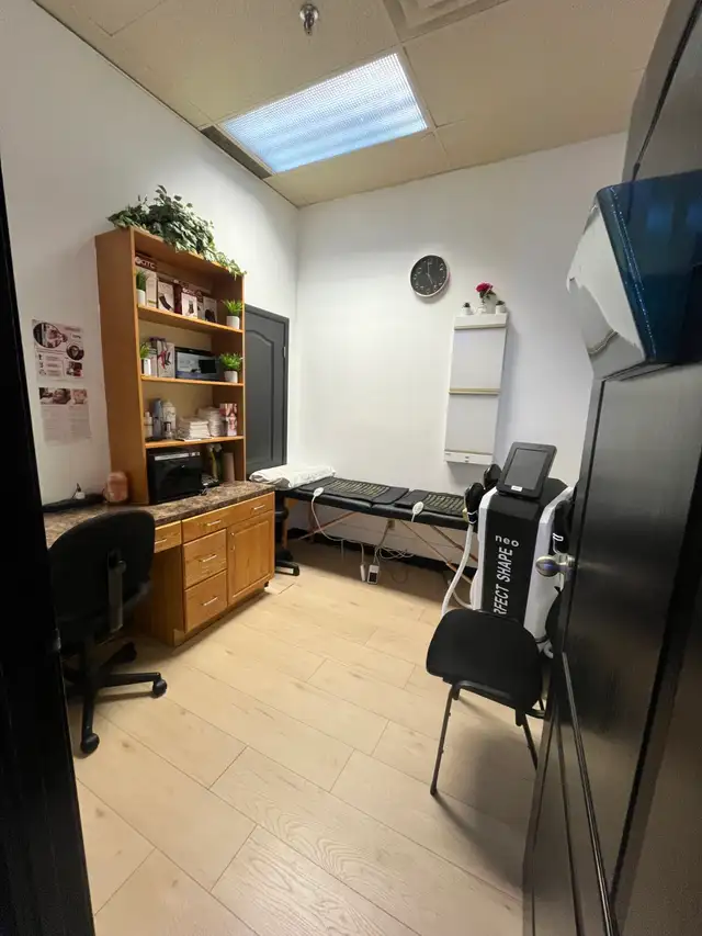 Clinic Space for rent - Photo 7