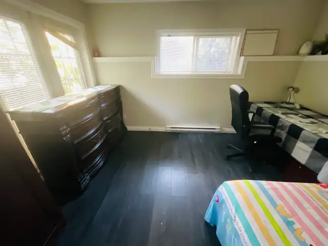 Room for Rent in Gordon Head - Ideal Location Near the UVic - Photo 4