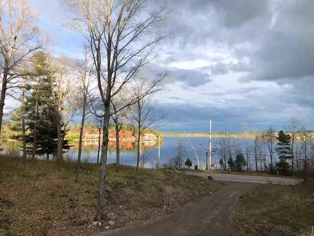 Calabogie Lake 2 Bedroom   Office Apartment 60 min. from Kanata - Photo 3