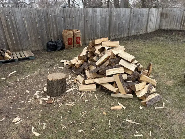 split and seasoned firewood! - Photo 3