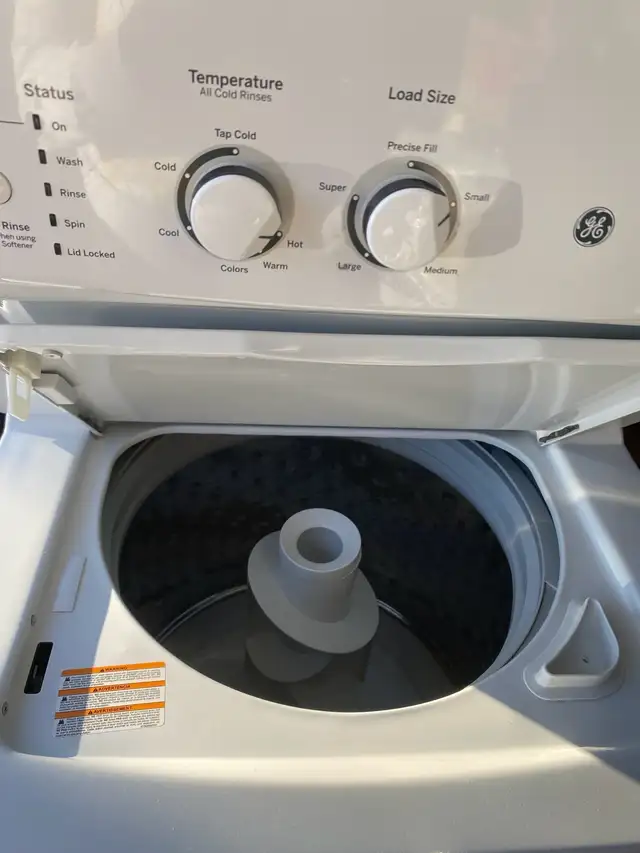 Stacked 27" LG Washer Dryer - Photo 6