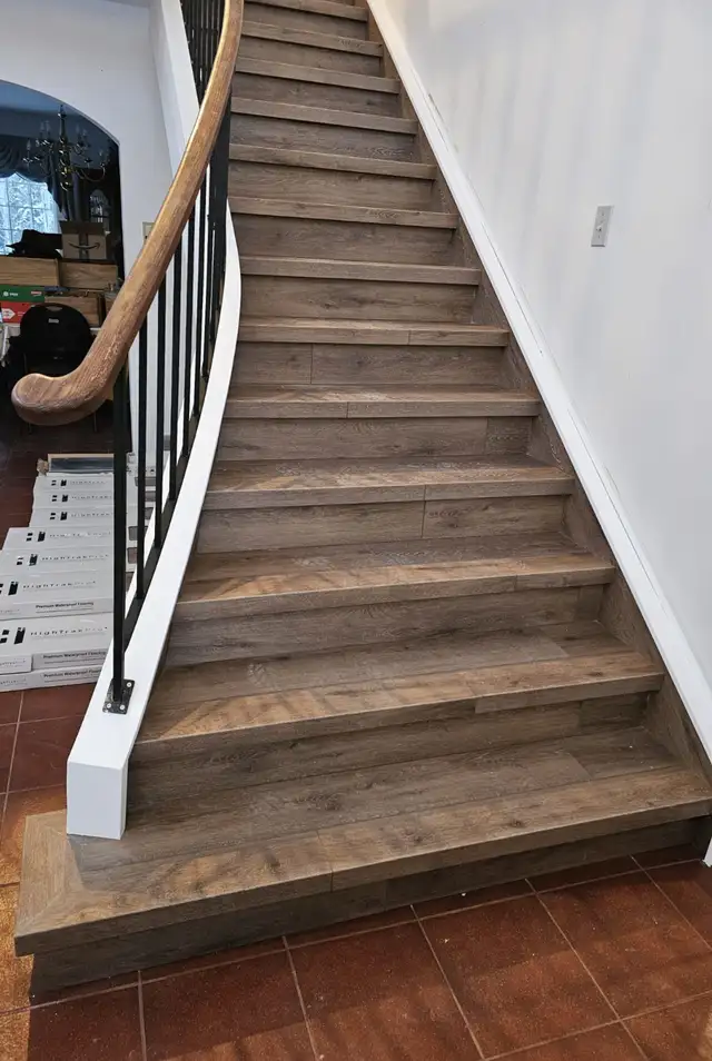 CUSTOM VINYL STAIR NOSINGS & VINYL STAIR TREADS – CLARINGTON, ON - Photo 8