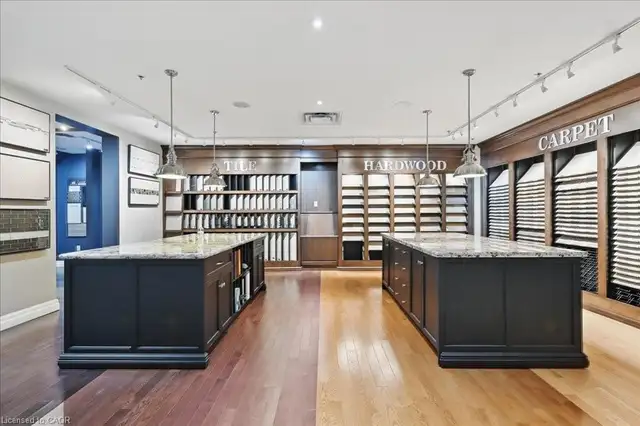 TURNKEY SHOWROOM   WAREHOUSE – PERFECT FOR BUILDERS - Photo 12