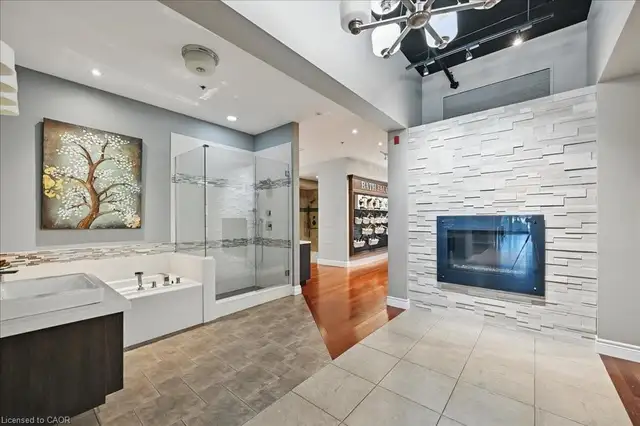 TURNKEY SHOWROOM   WAREHOUSE – PERFECT FOR BUILDERS - Photo 15
